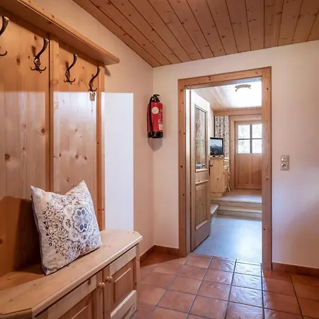 Haus Ausserstein * فينكنبرغ