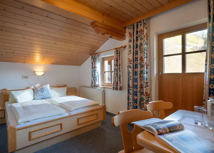 شقة Haus Ausserstein